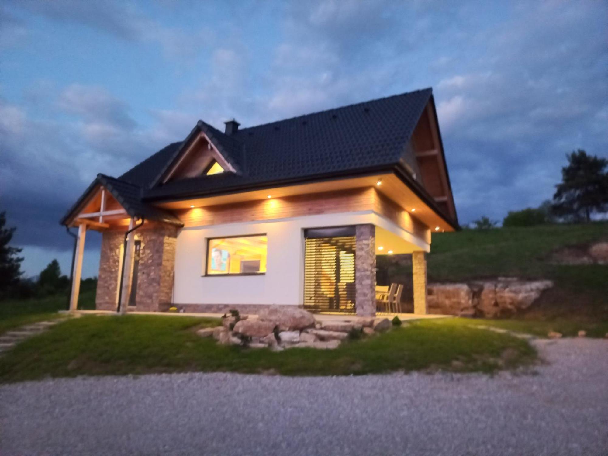 Chata Elegant Besenova Exterior photo